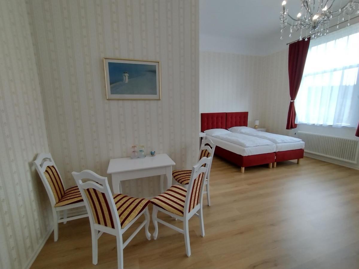 Liahof Hotell Ullared Eksteriør bilde